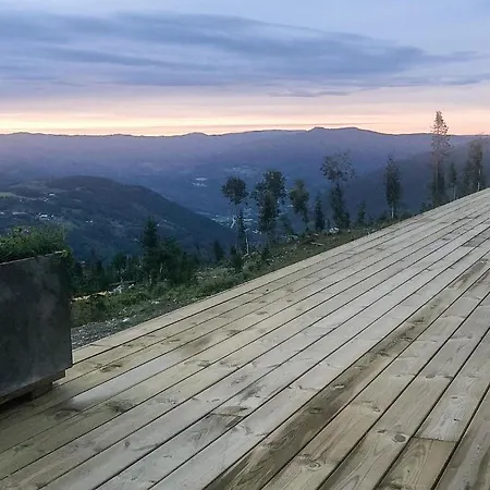 Holiday home Gorgeous In With House A Mountain View